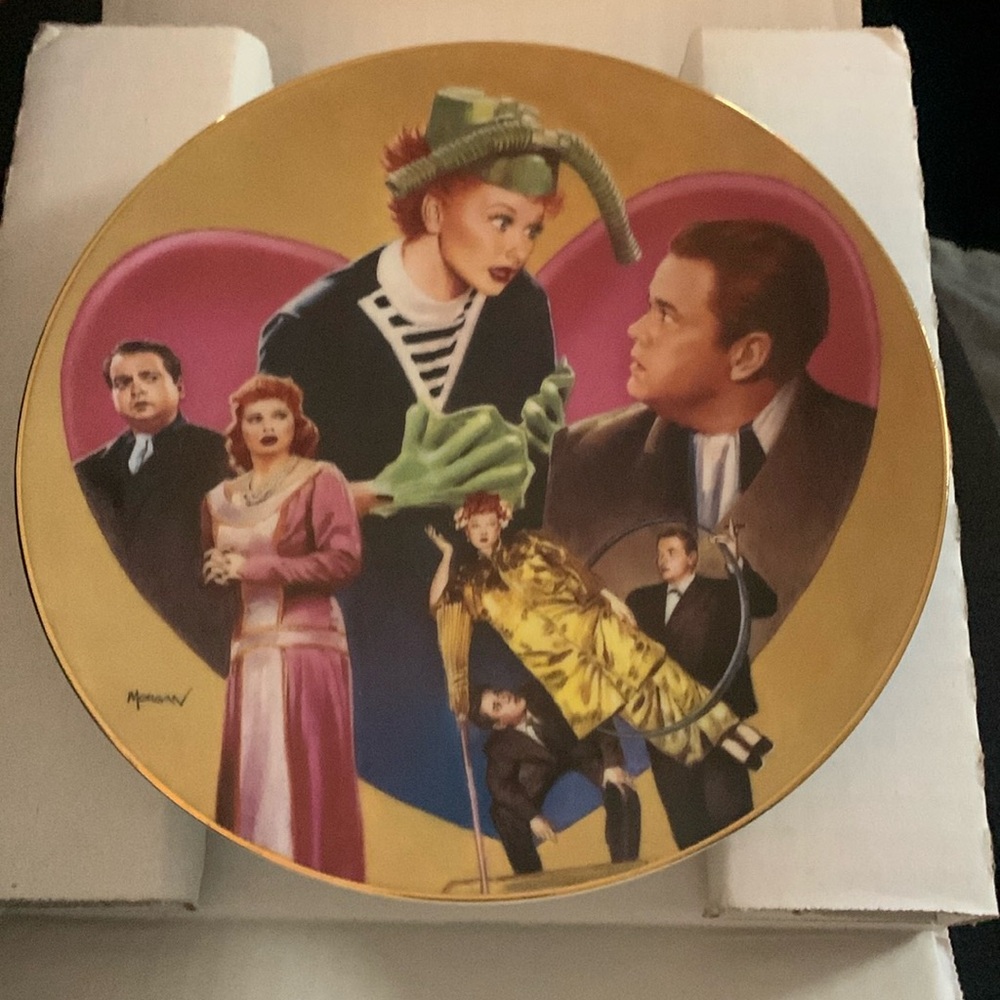 I love Lucy collector plate Lucy meets Orson Wells no COA